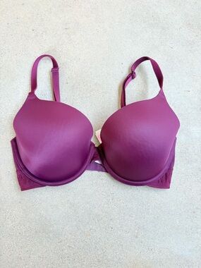 Victorias Secret PINK 32DD Push Up Plunge Bra Plumb Underwire Padded